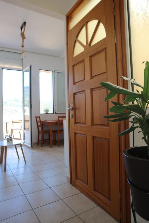 Ferienwohnung Plateia Sea View Loft Samos Town Exterior foto
