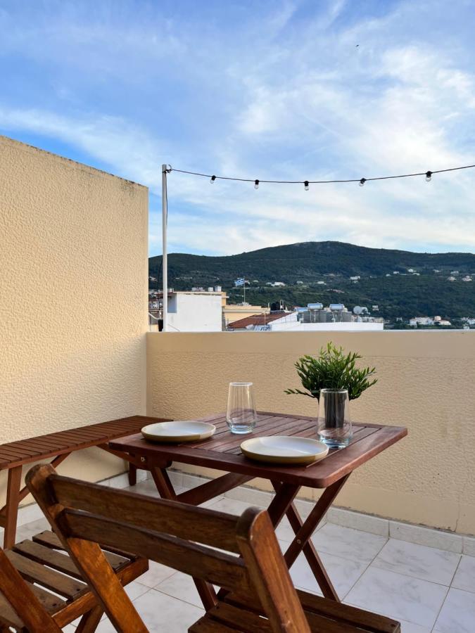 Ferienwohnung Plateia Sea View Loft Samos Town Exterior foto
